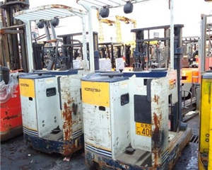 二手堆高機(jī)小松